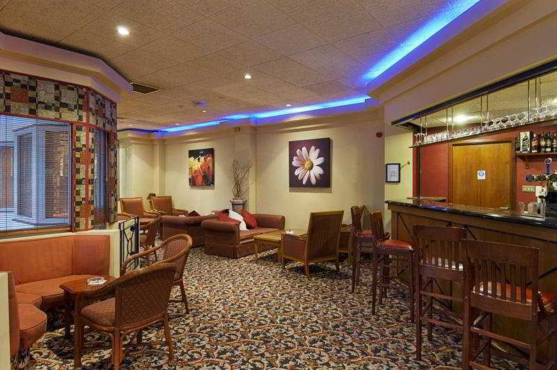 Copthorne Effingham Gatwick Hotel Exterior photo