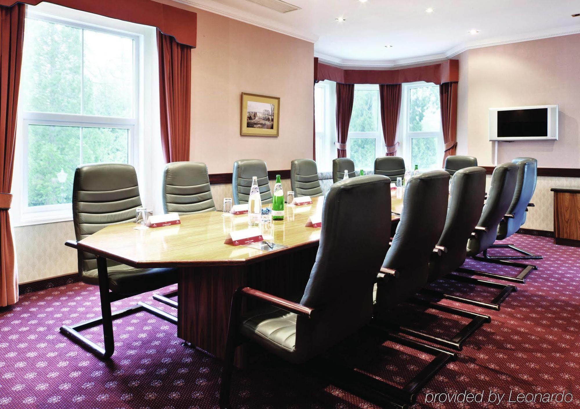 Copthorne Effingham Gatwick Hotel Business photo